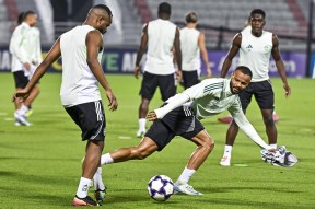 转折点！AC米兰主帅复盘，亚冠加时末段攻防权衡，赛场秩序良好，赛季目标并未改变的简单介绍-电竞竞猜